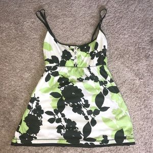 🛍Aeropostale Spaghetti Strap Floral Top